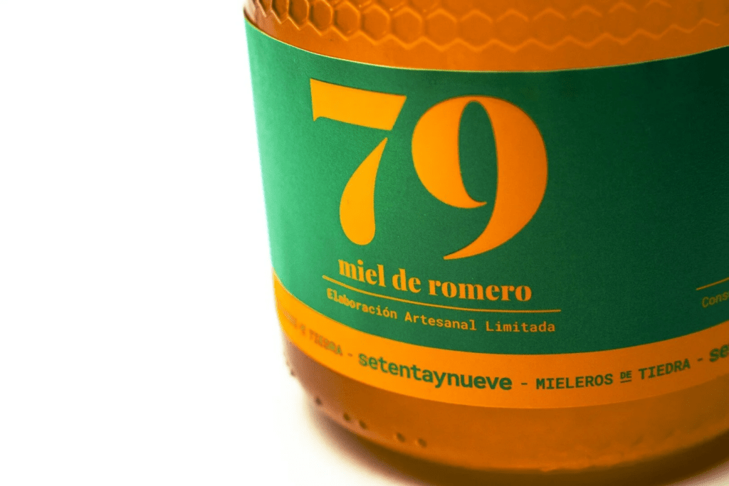 Tarro de miel de romero cruda de Setentaynueve